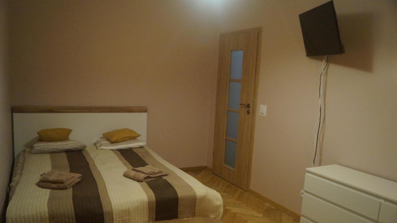 Apartmán Old Town Chic - 2 Pokoje, Bezplatny Parking, F-Vat Vratislav Exteriér fotografie